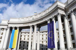 Україна підтримала удари США, Британії та Франції у Сирії