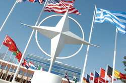 НАТО проведе екстрене засідання через авіаудари у Сирії