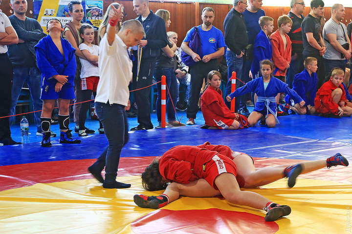 На Одещині відбувся відкритий чемпіонат області з самбо