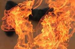 Вночі у Вишневому горіла кав’ярня на колесах з повним баком газу (відео)