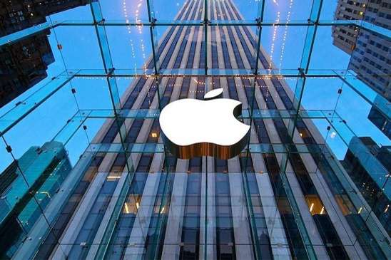Apple покарала співробітників, які зливали секретні дані