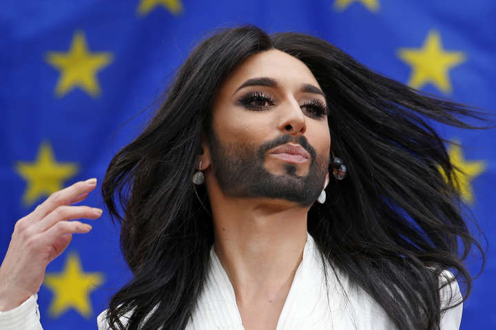 Скандальная звезда «Евровидения» Кончита Вурст рассказала, что уже несколько лет живет с ВИЧ