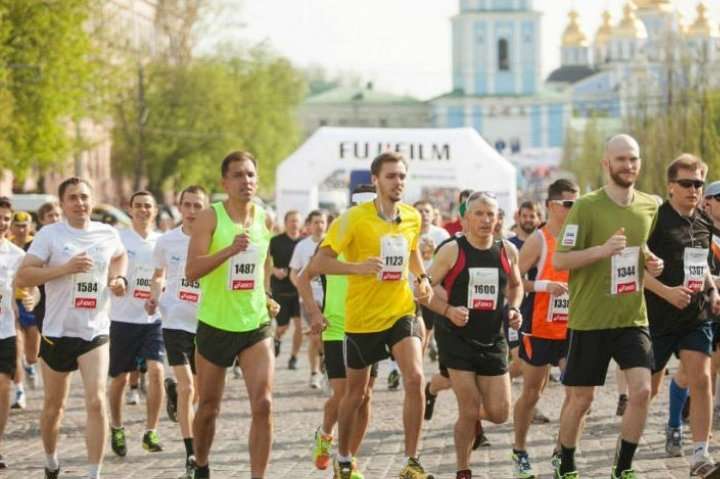 На вихідних у Києві через марафон частково перекриють вулиці (схема)