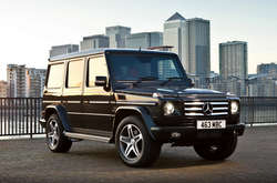 Пьяный автомойщик угнал джип Оксаны Марченко. И сразу попал в аварию