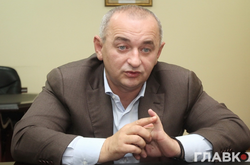 Матіос подав до суду на Муженка