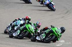 Українець Калінін став четвертим у першій гонці сезону світового супербайку. Фотогалерея