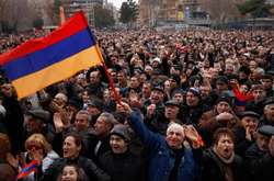 Протесты в Армении: полиция арестовала около 30 активистов