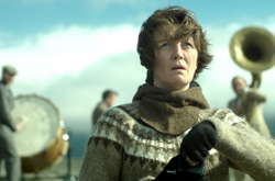 «Женщина на войне» 