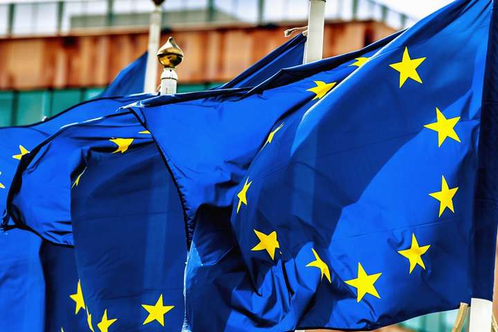 Єврокомісія підтримала вступ Македонії та Албанії до ЄС