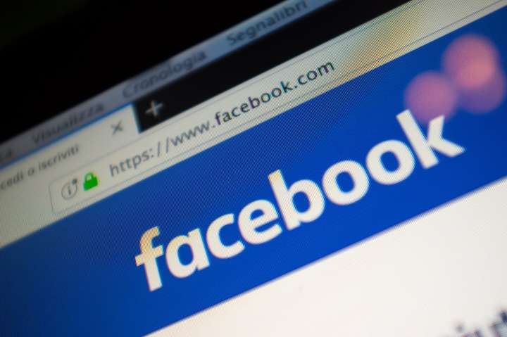 В Росії погрожують заблокувати Facebook