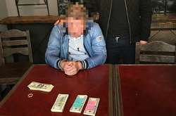 Підприємець намагався за $24 тис. підкупити столичного начальника з питань реклами 