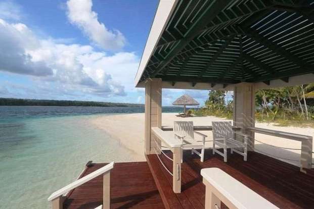 В Океанії за $1,6 млн продається райський тропічний острів