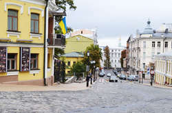 Віднині на Андріївський узвіз зможуть заїхати лише жителі вулиці