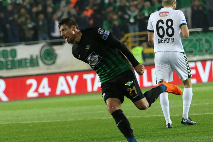 Селезньов оформив дубль у ворота «Галатасарая» в півфіналі Кубка Туреччини (відео)