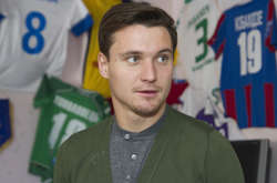 Денис Олійник