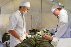 Двоє бійців зазнали поранень на Донбасі 