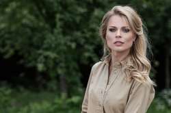 Ольга Фреймут раздала котят под Верховной Радой