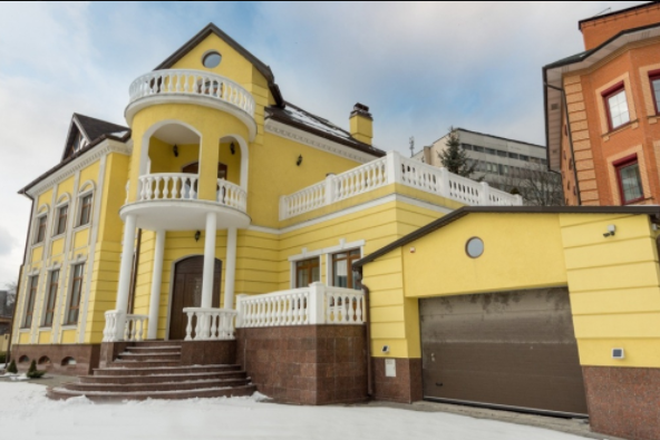 Камінні зали, сауни, басейни: ТОП елітного житла в Києві (фото)