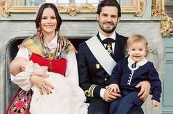 Принц Швеции Карл Филипп и принцесса София  с детьми