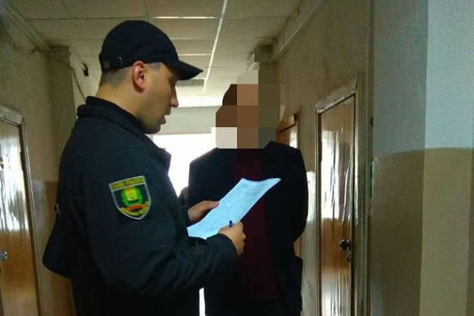 На Донеччині викрито прокурора, який співпрацював з бойовиками