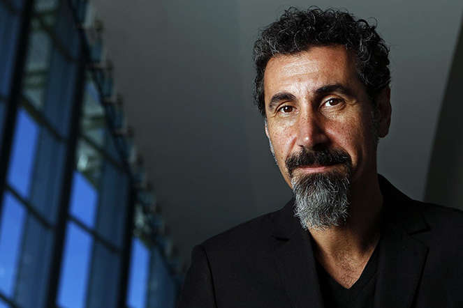 Соліст System Of A Down Серж Танкян закликав вірмен продовжувати мирний спротив