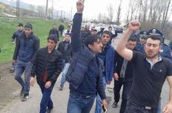 Демонстранти