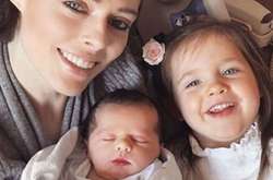 Коко Роша с детьми