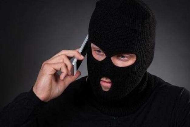 СБУ затримала трьох «телефонних терористів»
