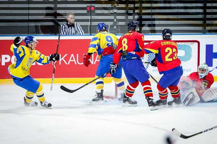 Як збірна України з хокею переривала свою 5-матчеву програшну серію на чемпіонатах світу (відео)