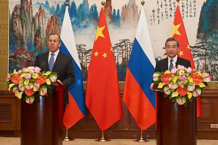  Росія з Китаєм «повстали» проти саботажу Трампом ядерної угоди