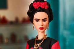 Кукла Барби в образе Фриды Кало