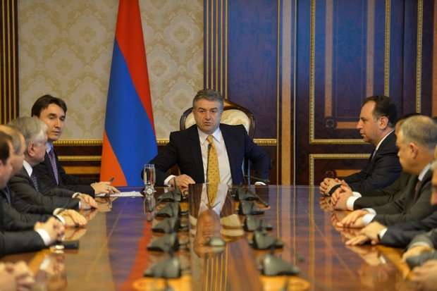 Виконувати обов'язки прем'єр-міністра Вірменії буде Карен Карапетян