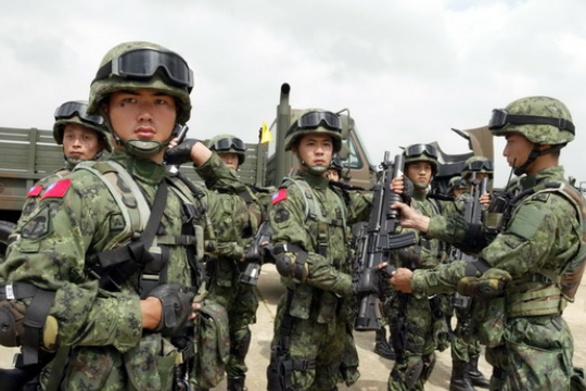 70% тайванців готові обороняти країну у випадку вторгнення КНР