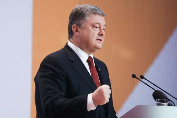 Автокефалія для України: Порошенко заявив, що деякі політики сподівалися на кровопролиття у Раді