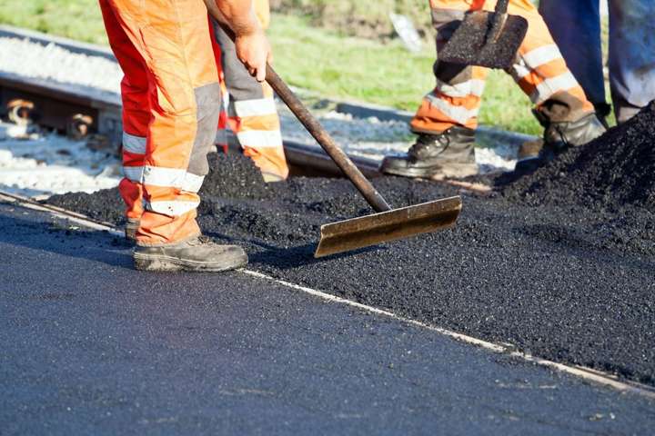 На ремонт доріг на Вінниччині витратять приблизно 2 млрд грн