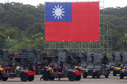 Невизнана Республіка Китай готується до тотальної війни із Пекіном 
