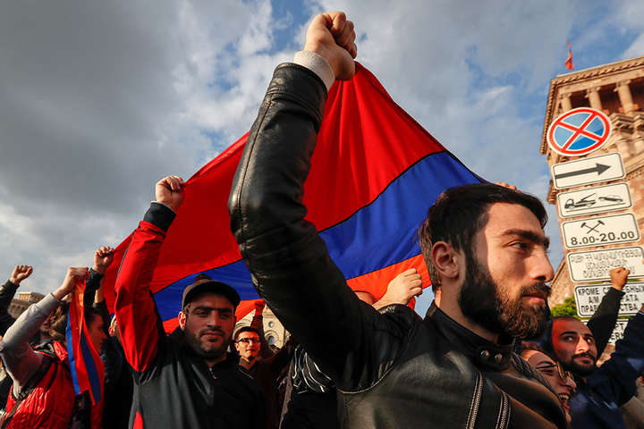Москва не вважає події у Вірменії повторенням українського Майдану 