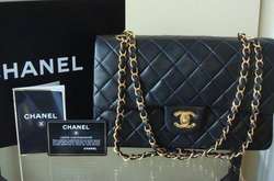 Модный дом Chanel показал, как создает свои легендарные сумочки