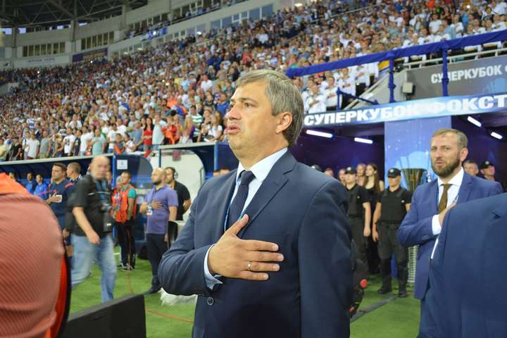 Скандальний віце-президент Федерації футболу України хотів піти у відставку