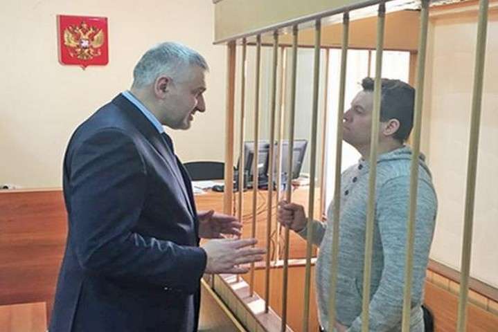 Фейгін передасть справу українського політв’язня Сущенка іншому адвокату