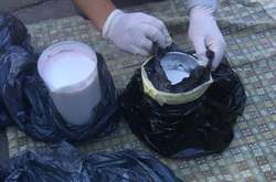 Столичний поліцейський постав перед судом за виготовлення та збут наркотиків