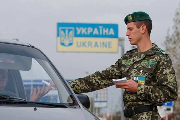 Понад шість мільйонів українців мігрувало за кордон з 2001 року — дослідження