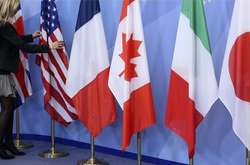 Діаспора закликає уряд Канади запросити Порошенка на саміт лідерів G7