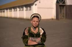 Проект «Від пацанки до панянки» покинула самая взрослая ученица