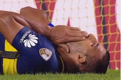 Не забив з двох метрів: епічний промах гравця аргентинського клубу (відео)