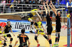 Харківський «Локомотив» зрівняв рахунок у фінальній серії чемпіонату України з волейболу