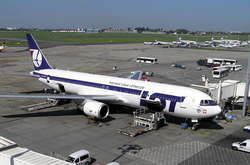 Працівники польської авіакомпанії LOT оголосили про початок безстрокового страйку 