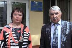  Активісти С14 облили ВІтренко та її свиту кефіром 