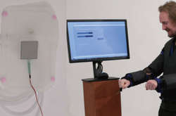 В США створили куртку для відчуття віртуальної реальності