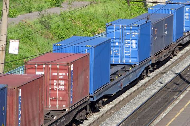 Китай запустив контейнерний потяг до Європи через територію Росії